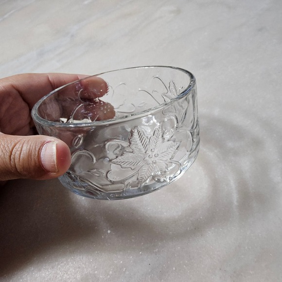 Princess House Clear Glass Bowl, Floral Embossed Design Candle Holder Candy Dish - Picture 5 of 8